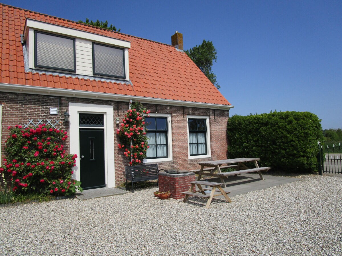 Holiday house Holiday house Vrouwenpolder - ZE161