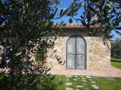 Holiday house Holiday home Fattoria Cipressi, 10 km from the sea, vineyard, Tuscan flair! - Outdoor photo 7