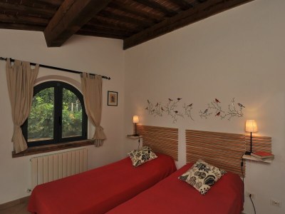 Holiday house Holiday home Fattoria Cipressi, 10 km from the sea, vineyard, Tuscan flair! - Features photo 18