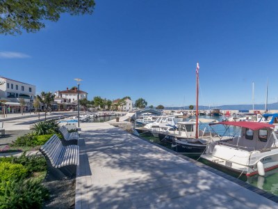 Holiday apartment Sunnyside Njivice - Environment photo 29