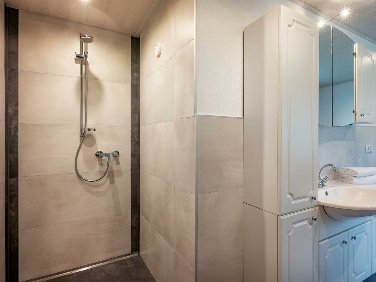 Apartment Appartement/Fewo, Dusche, WC, 2 Schlafräume - Outdoor photo 2