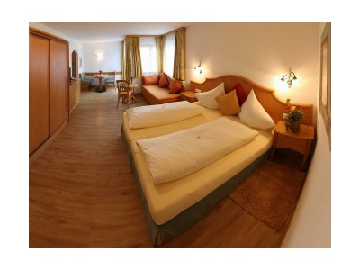 Apartment Wilder Kaiser-Hotelappartement mit Bad, WC - Features photo 11