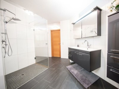 Apartment Kaiser Suite - Features photo 29