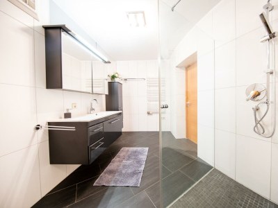 Apartment Kaiser Suite - Features photo 30