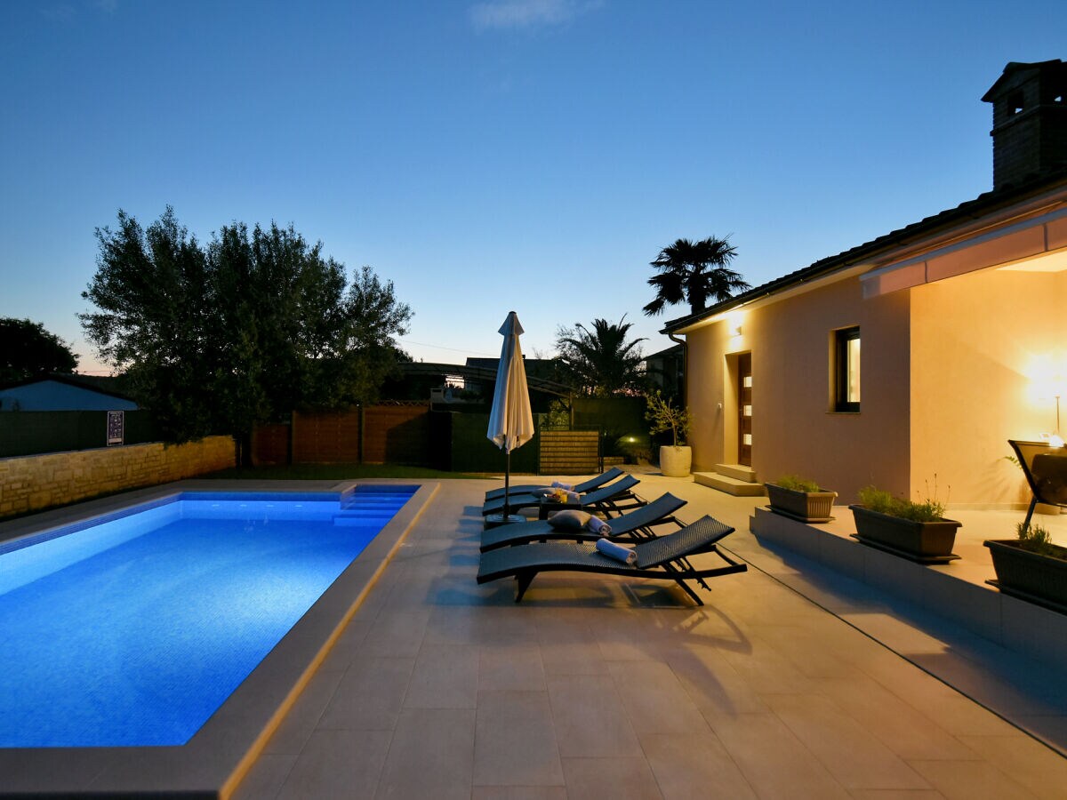 Villa Villa Natali with private pool - Outdoor photo 5