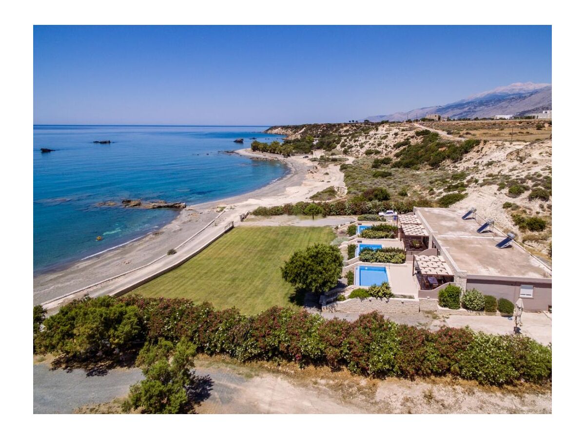 Holiday house Villa Strandd. Blanca 1 - Watch video | Pool & Sea view