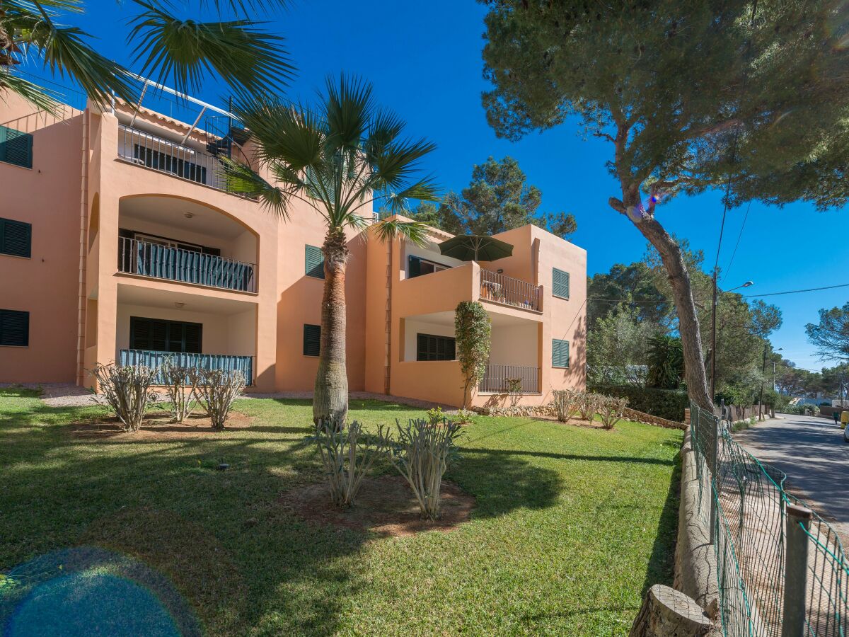 Holiday apartment Burgit - Outdoor photo 2