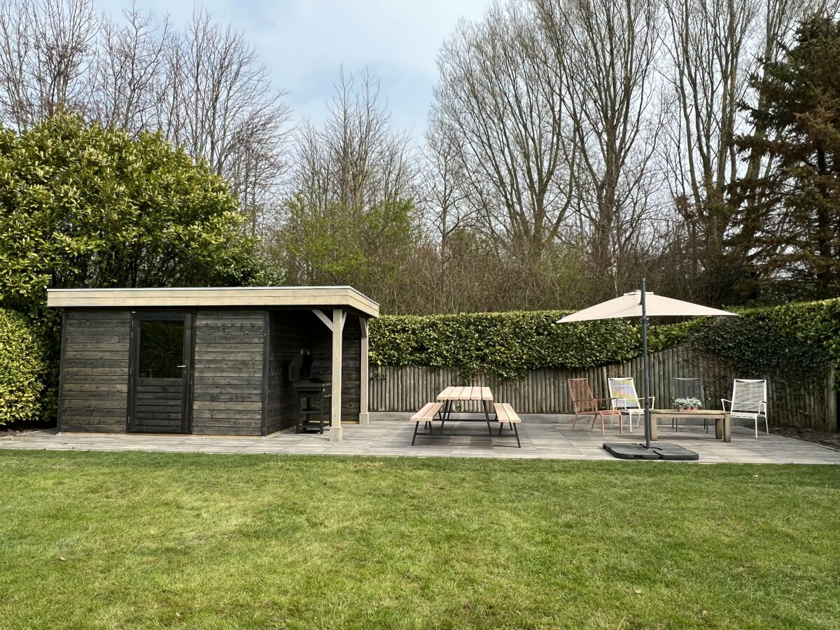 Villa Holiday villa in Zeeland - Outdoor photo 3