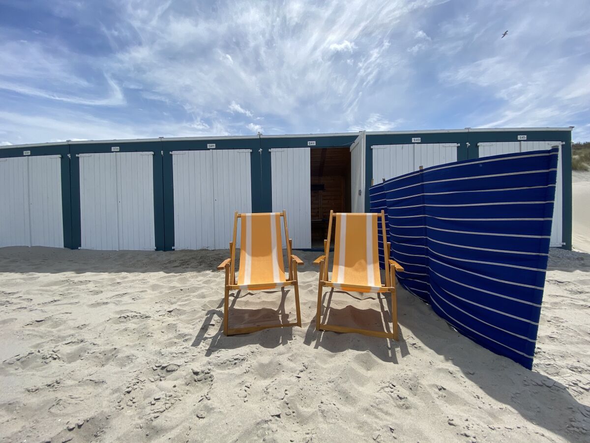 Villa Holiday villa in Zeeland - Outdoor photo 4