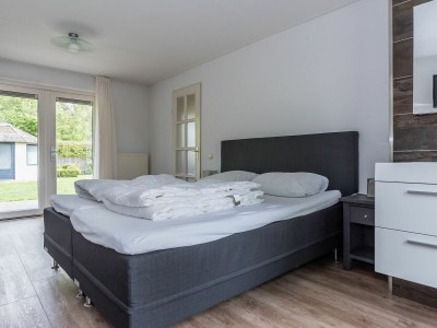 Villa Holiday villa in Zeeland - Features photo 11