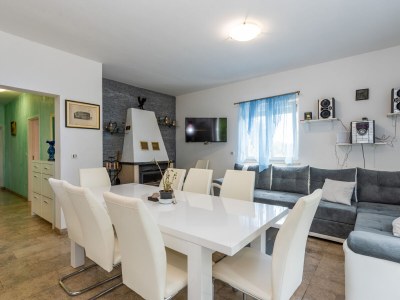 Villa Eden with private pool - Features photo 13