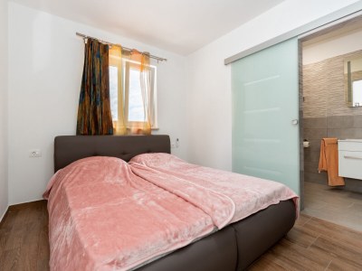 Villa Eden with private pool - Features photo 25