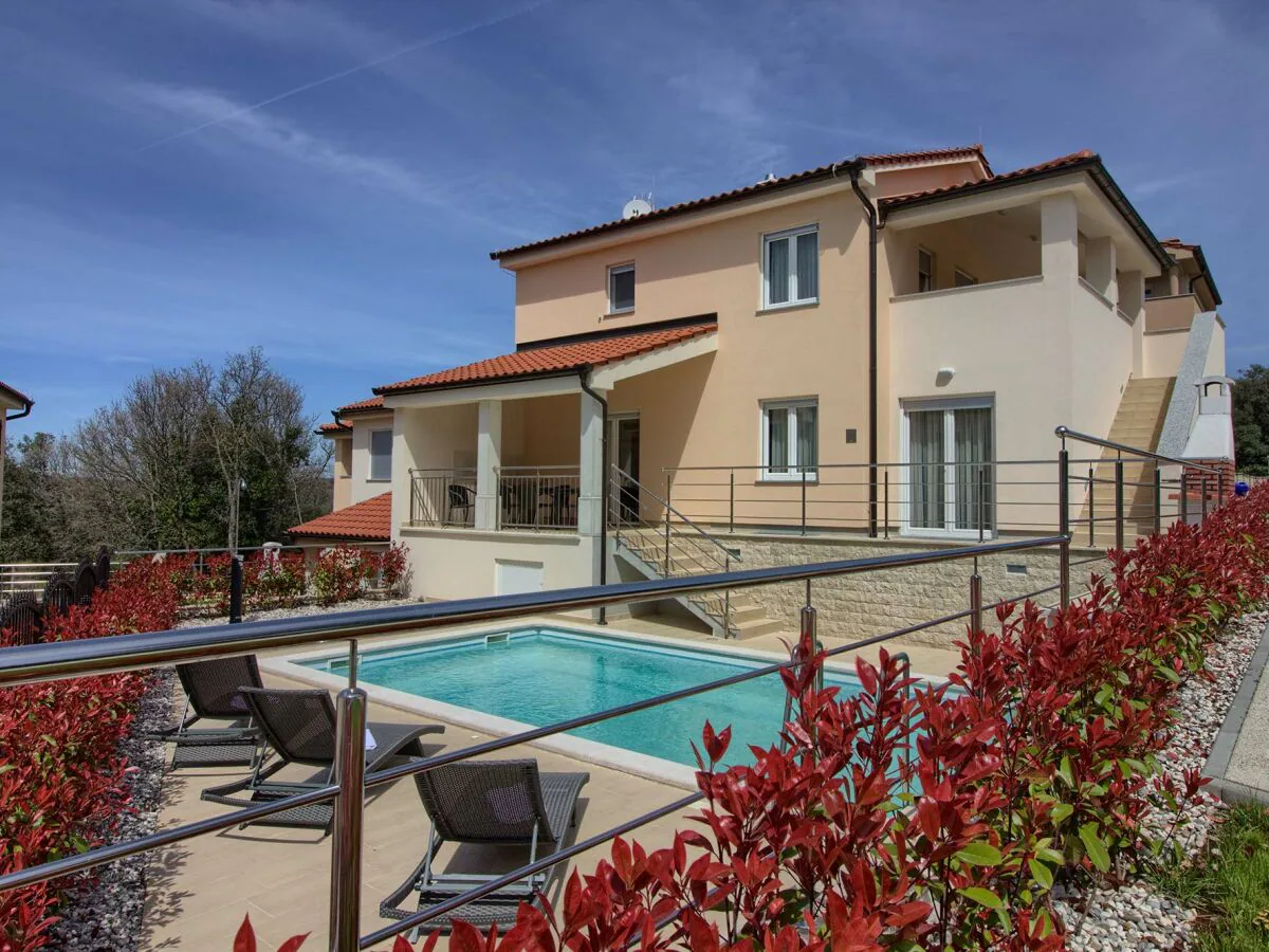 Villa Marisol with pool 100m from the beach