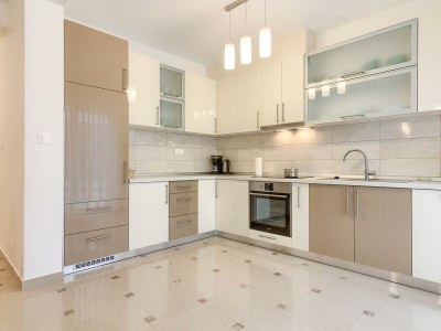 Villa Marisol with pool 100m from the beach - Features photo 16