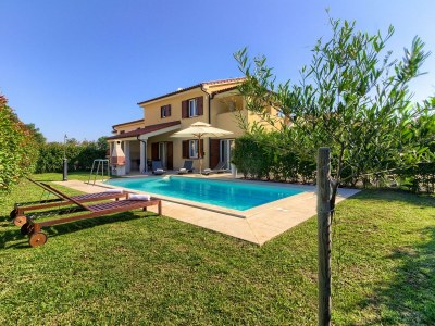 Villa Banjole-Aurora only 200m from the beach - Outdoor photo 7