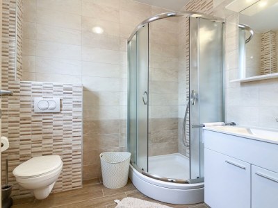 Villa Banjole-Aurora only 200m from the beach - Features photo 28