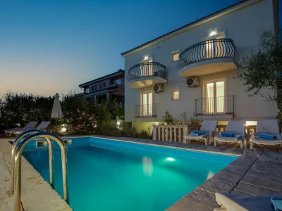 Villa Villa with Pool & Sea View in Linardići - Villa