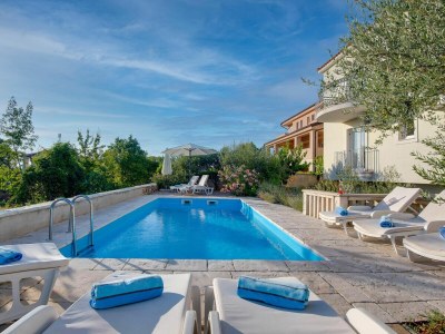 Villa Villa with Pool & Sea View - Outdoor photo 10