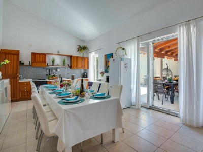 Villa Villa with Pool & Sea View - Features photo 17