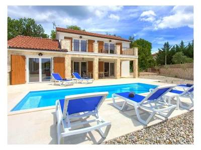 Villa Zala with heated pool in Rasopasno - Villa