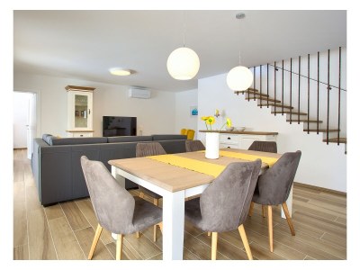 Villa Zala with heated pool - Features photo 15