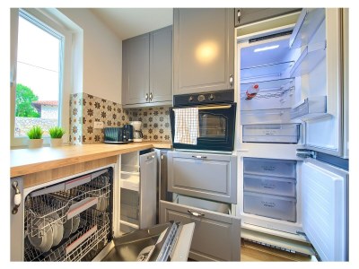 Villa Zala with heated pool - Features photo 21