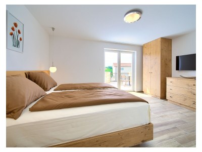 Villa Zala with heated pool - Features photo 26