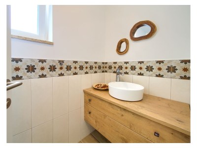 Villa Zala with heated pool - Features photo 33