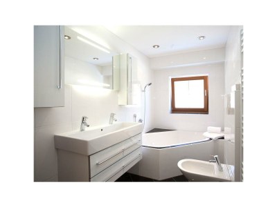 Apartment Appartement/Fewo, Dusche oder Bad, WC - Outdoor photo 10