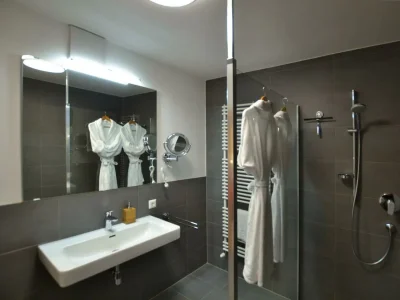 Apartment Doppelzimmer, Dusche, WC, Standard - Outdoor photo 20