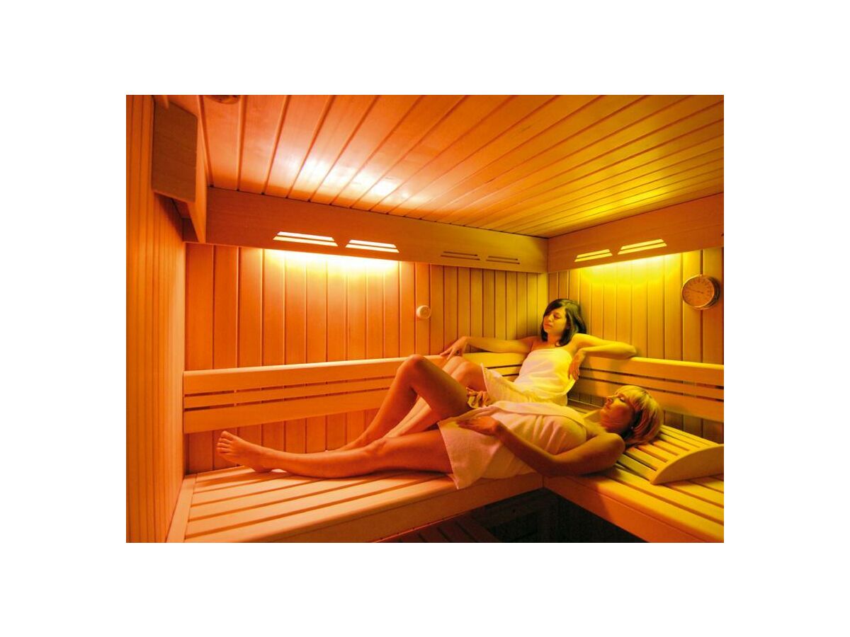 Apartment Studio Zwölfer ÜF Lang, Dusche oder Bad, WC - Outdoor photo 4