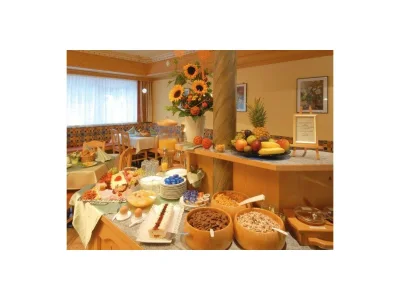 Apartment Studio Zwölfer ÜF Lang, Dusche oder Bad, WC - Outdoor photo 3