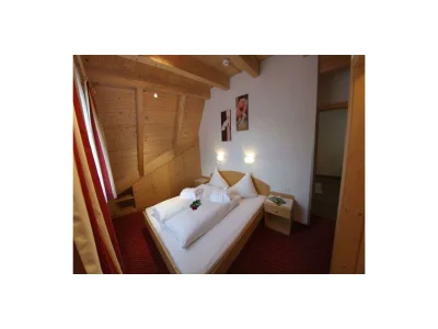 Apartment Studio Zwölfer ÜF Lang, Dusche oder Bad, WC - Outdoor photo 7