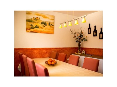 Apartment Ferienhaus, Dusche oder Bad, WC, 4 oder mehr Schla - Outdoor photo 6