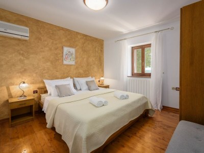 Villa Zamask with private pool - Features photo 25