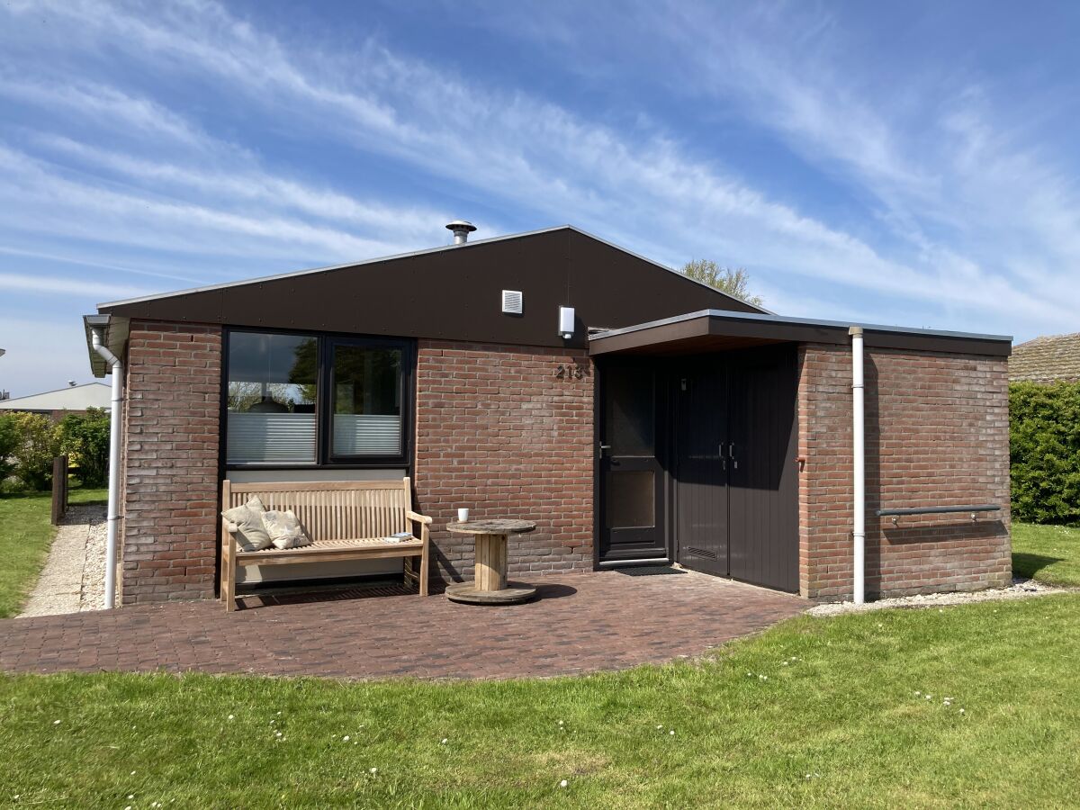 Holiday house Bungalowpark Geestmerambacht - Rekerlanden 213 - Outdoor photo 2