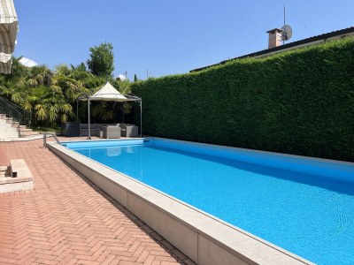 Villa Villa Domenica in Bardolino with large pool - Outdoor photo 4