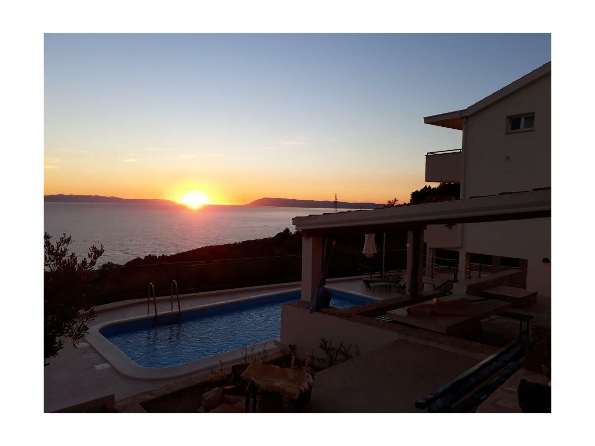 Holiday house Charming Villa Hill with Pool - Outdoor photo 4