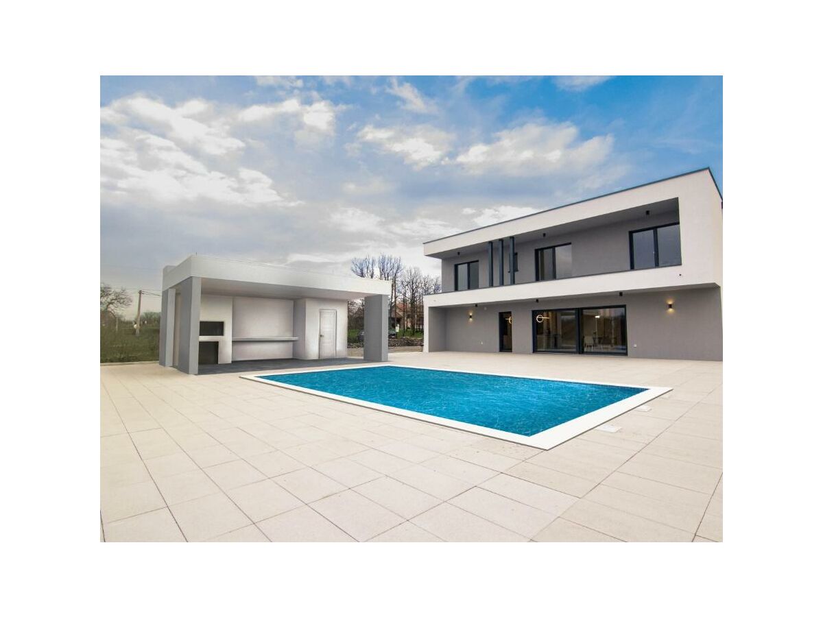 Holiday house Oasis for You with Heated Pool - Outdoor photo 2