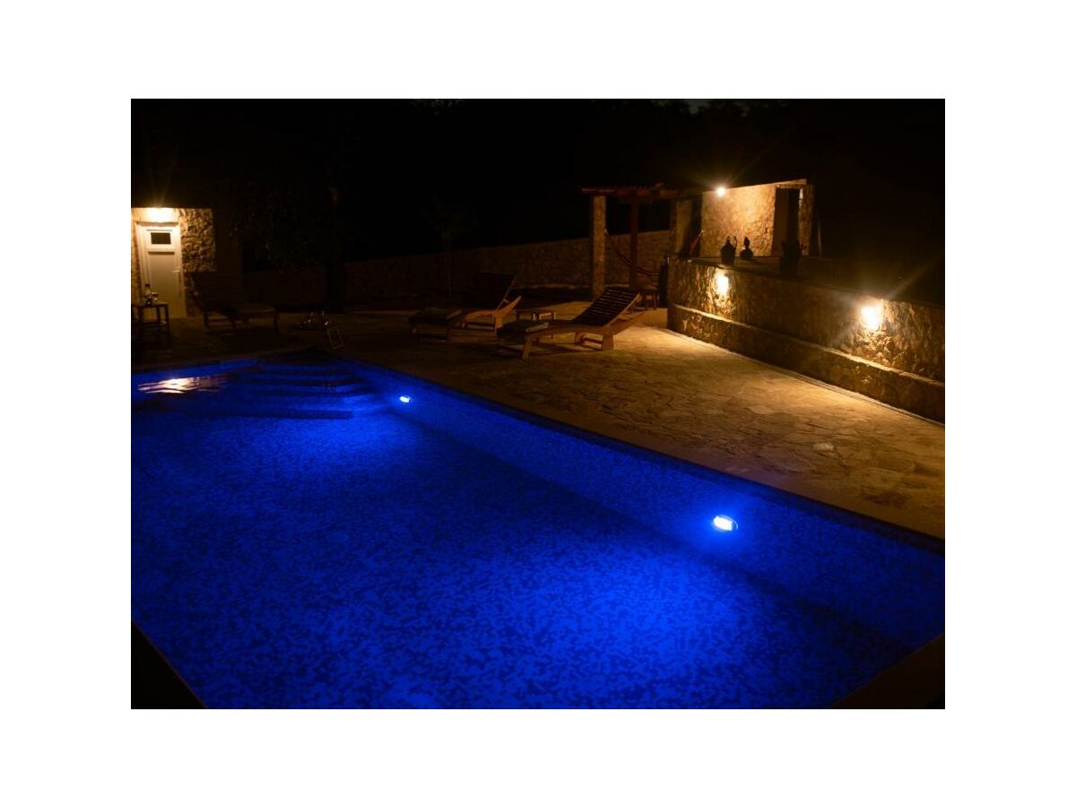 Holiday house Pearl in Stone with Heated Pool