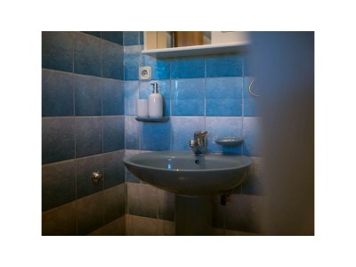 Holiday house Pearl in Stone with Heated Pool - Features photo 26