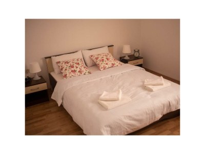 Holiday house Pearl in Stone with Heated Pool - Features photo 28