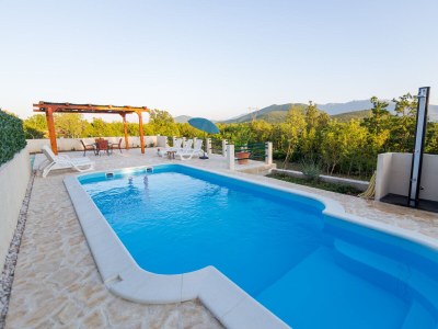 Villa Paloma Blanca in Lovreć - Villa