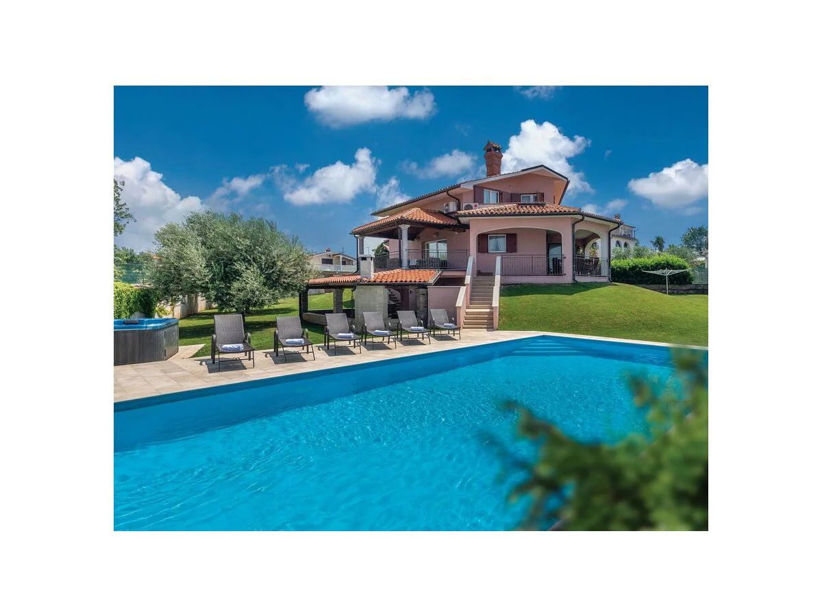 Villa Francesca with whirlpool