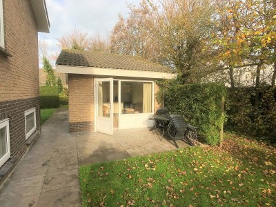 Holiday house Wielewaal garden house in Cadzand - Holiday house