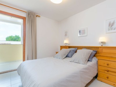 Holiday apartment Llepol - Features photo 21