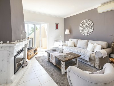 row house Casa Alegre - Features photo 24