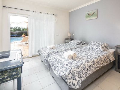 row house Casa Alegre - Features photo 34