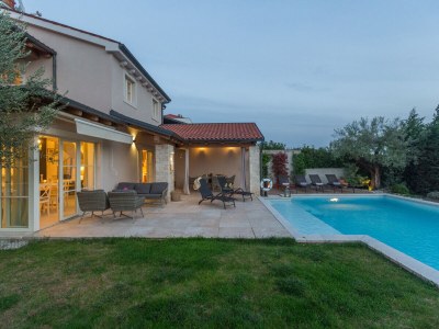 Villa Villa with pool and panoramic view - Outdoor photo 18