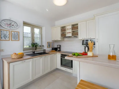 Villa Villa with pool and panoramic view - Features photo 26